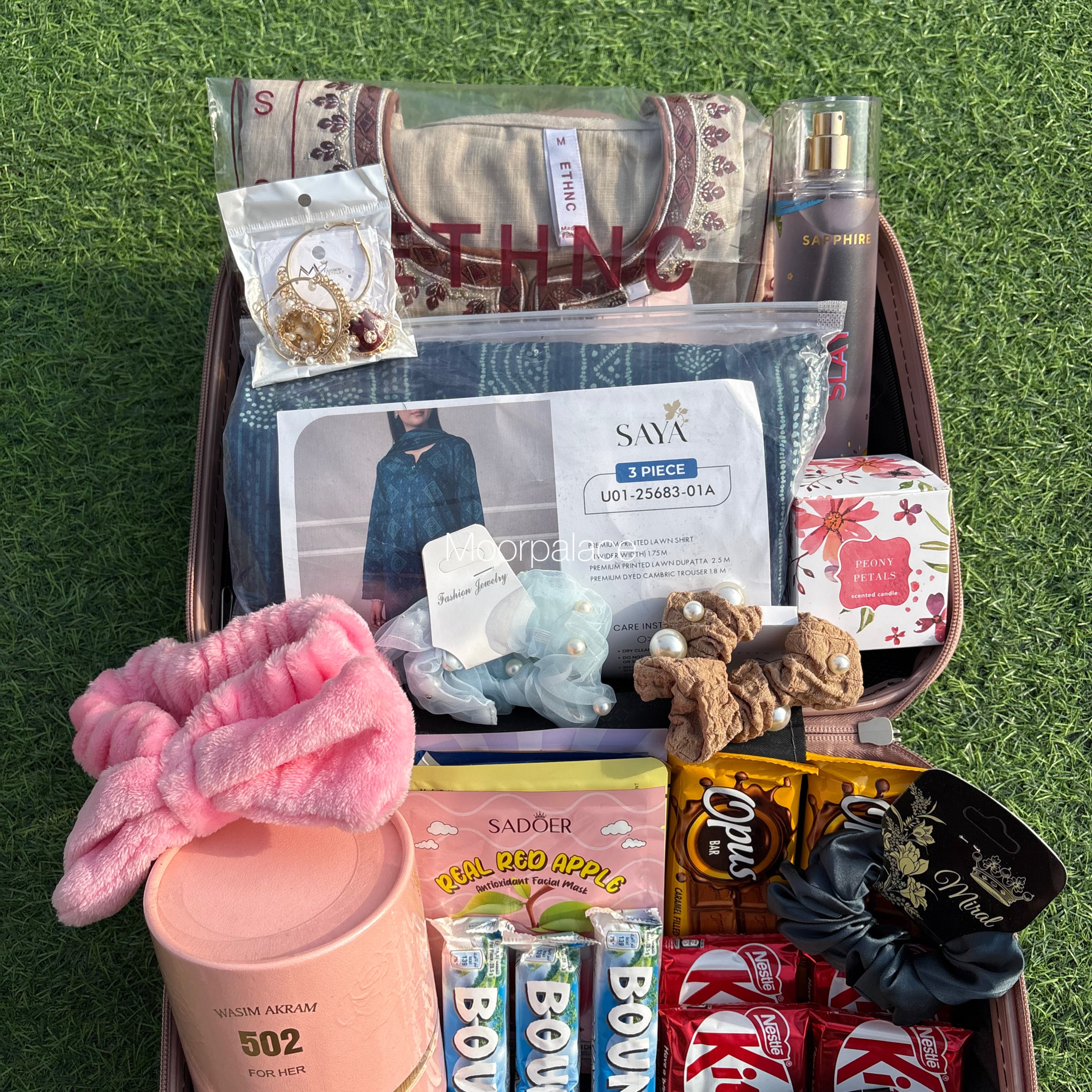 Luxury Suitcase Deal