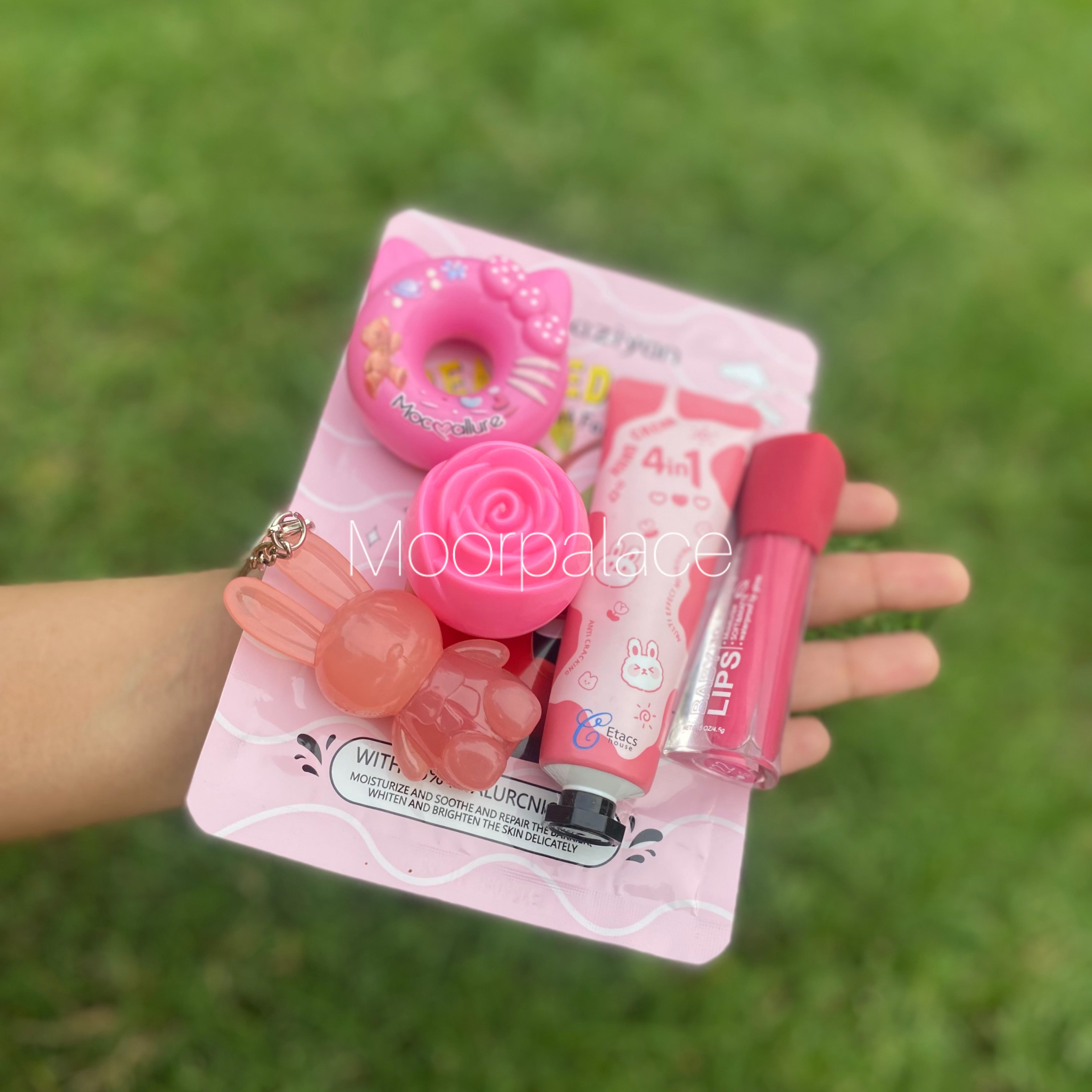 Glass makeup deal