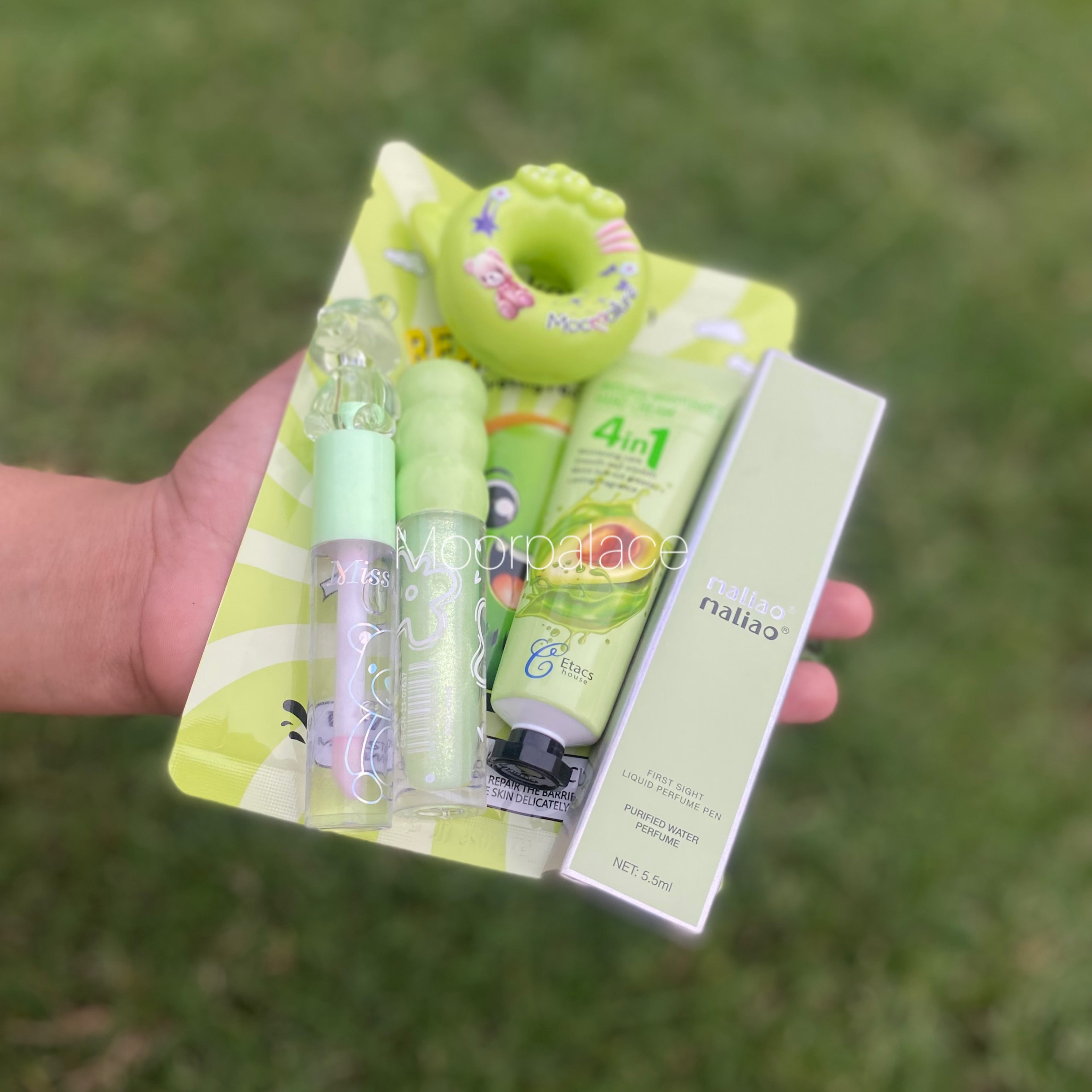 Glass makeup deal