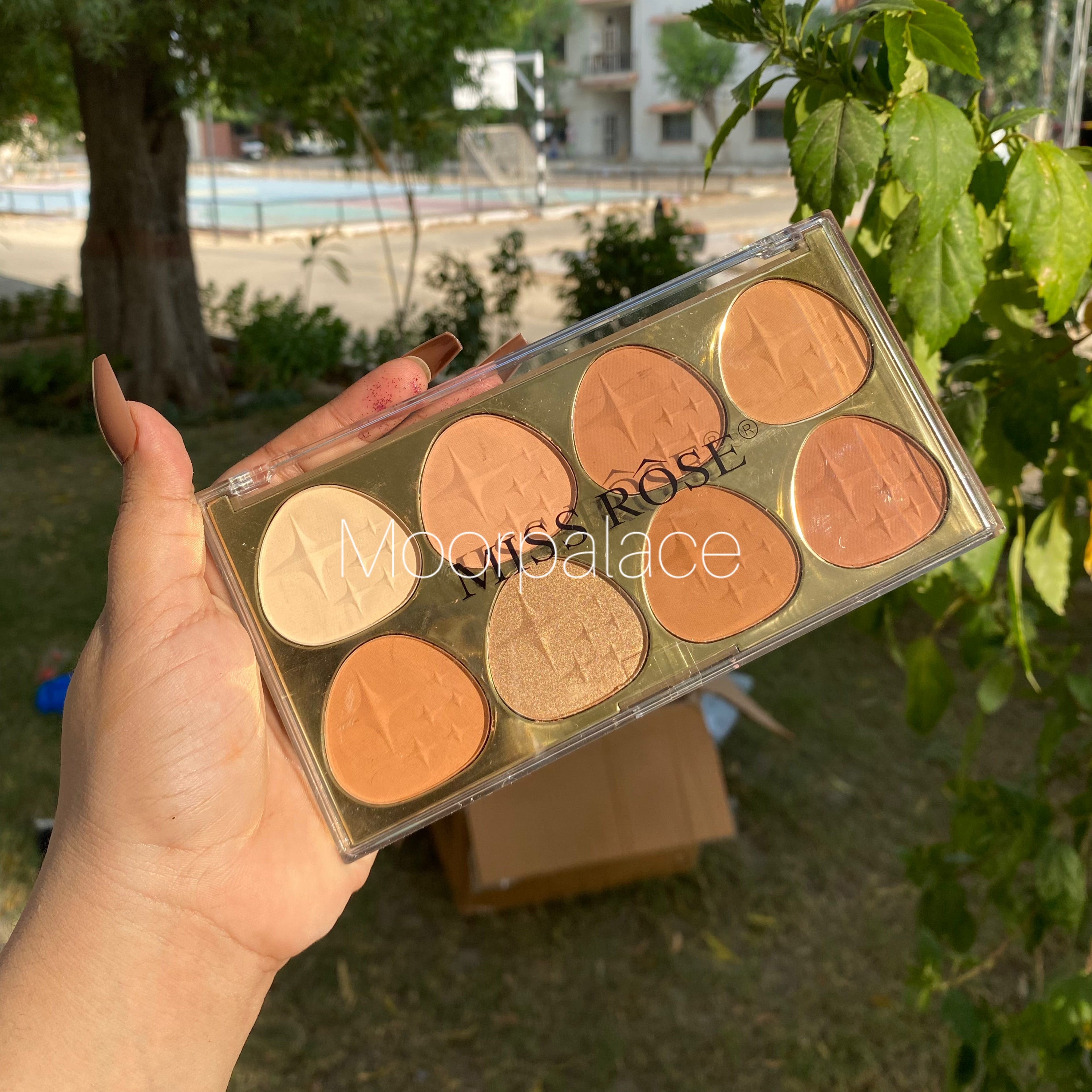 Miss rose contour, compact and highlighter pallete