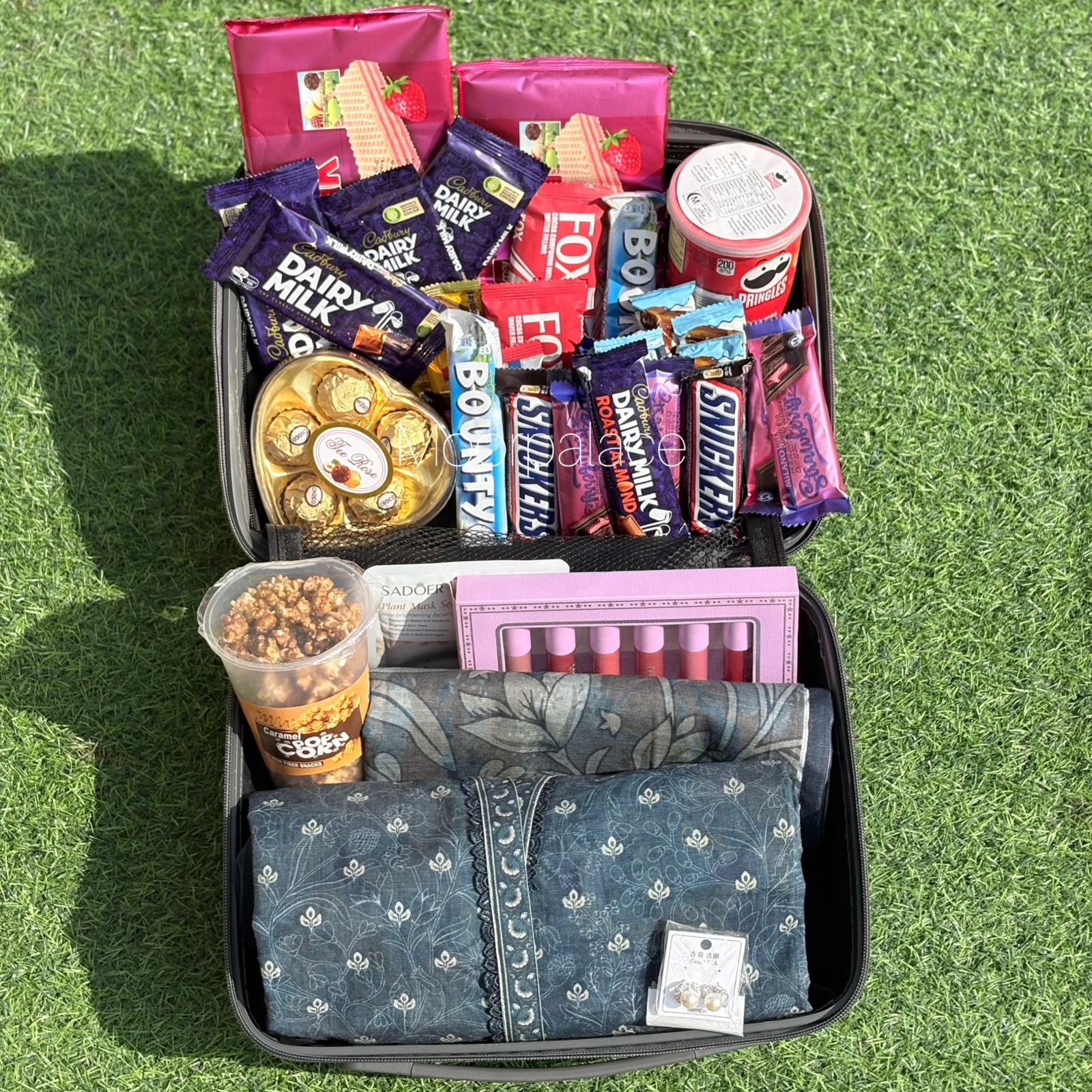 Friendship Suitcase Deal