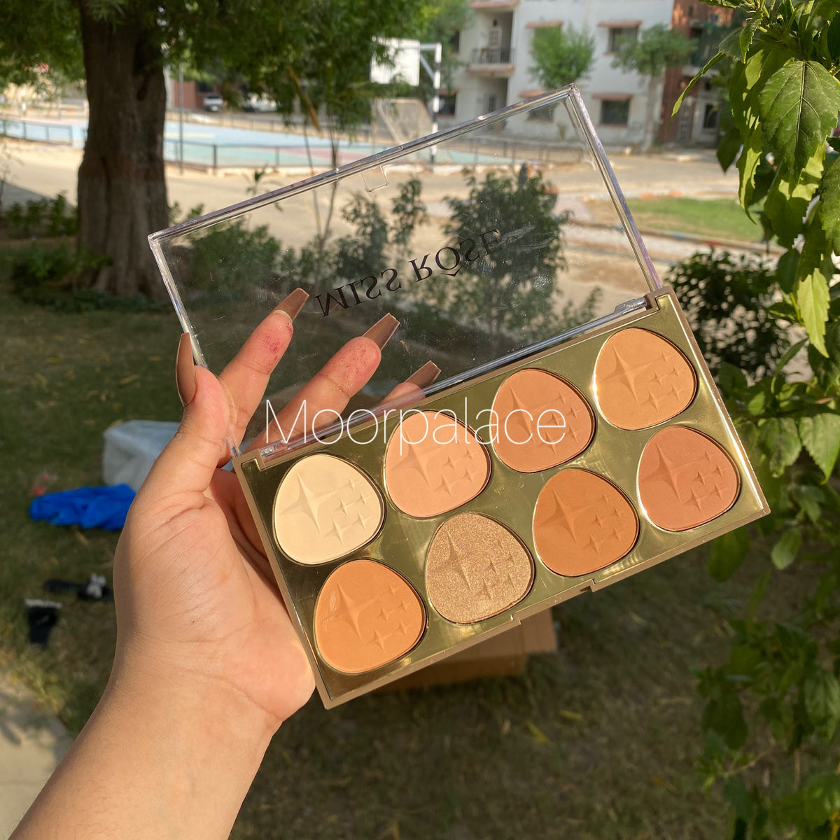 Miss rose contour, compact and highlighter pallete