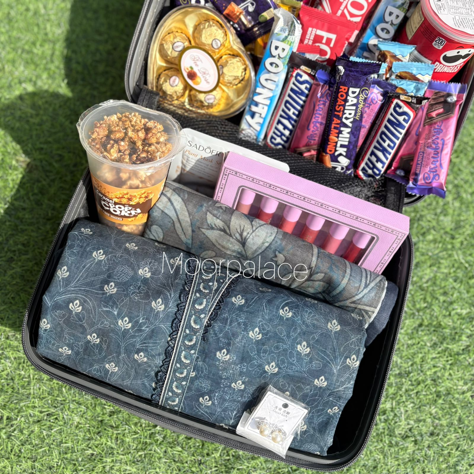 Friendship Suitcase Deal