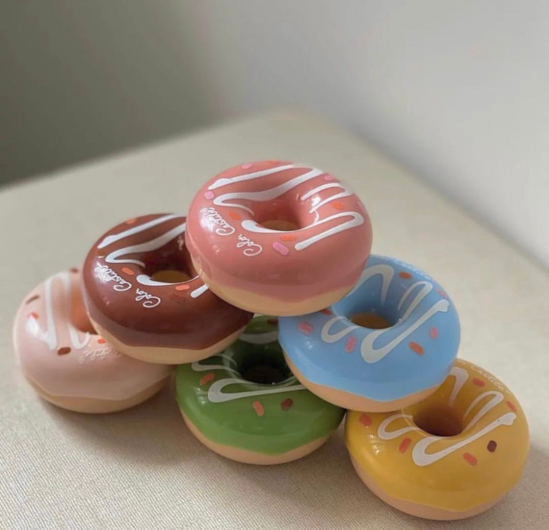 Colour castle donut lip balm