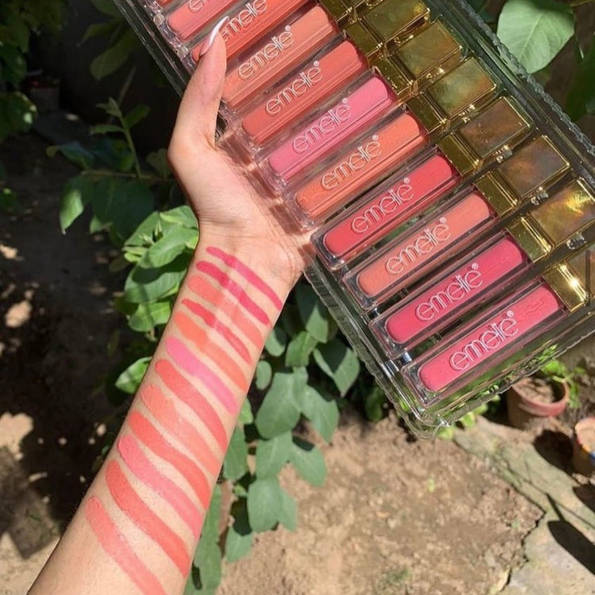 Emelie vault matte lip glosses (nude)